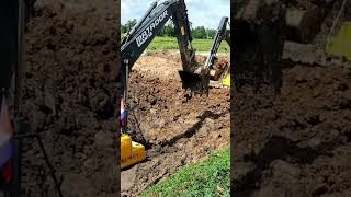 👆 Excavator Matador Shantui Stuck In Deep Mud Part 21