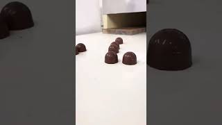 Bombones Rellenos de 🍫 | Bombonería 🥰 Aprende a elaborarlos en una clase gratuita 🎁