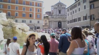 Flmato senza lenti. Utilizzo l'obiettivo a foro stenopeico di  Adriano Lolli. Fontana di Trevi