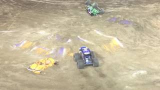 Son ova Digger monster jam 2017 Oakland ca