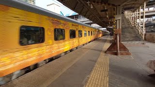 Mumbai Central to New Delhi (12951) Tejas Rajdhani Express crossing Bhayander at 130 kmph.