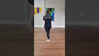 It's Gold Linedance-Zoe Teach