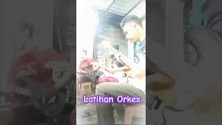 Edisi Latihan orkes dangdut