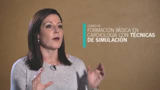 Mónica Delgado, docente de cardiología con técnicas de simulación, explica contenido del curso