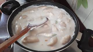 ক্ষীর মোমো পিঠা বানিয়ে নিন খুব সহজেই। Kheer momo pitha...