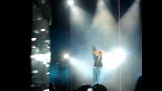 Paramore - Feeling Sorry (Brasília - 16/02/11)