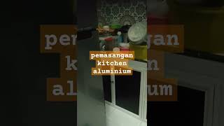 Kitchen Aluminium Model Minimalis #kitchenset #lemarikaca #lemarihias #lemaridapur