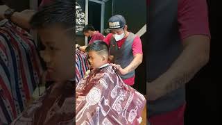 Rekomendasi Barbershop di Bogor Bukit Cimanggu City hanya 30k, rapi, profesional .