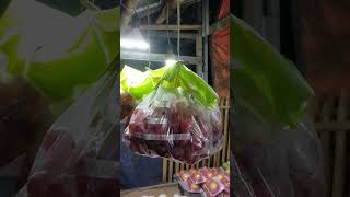 KEREN! WARNA MERAH LAGI DI GANTUNG JUAL BUAH ANGGUR AUSTRALIA RP 75 PER KILO DI BALARAJA TANGERANG!!