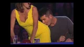 [FUNNY] Simon Cowell kisses Amanda Holden's ASS LIVE ON TV!!