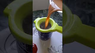 सुबह का मस्त चटपटा नास्ता गर्मा गर्म चाय के साथ 🤪☕️🫔🌭#viral #shortvideo