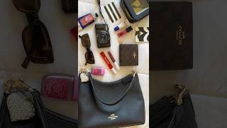 what’s in my bag #whatsinmybag #coach #coachbag #beauty #girlythings #vogue #trending #shorts #cute