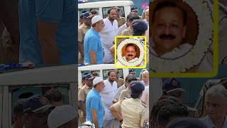 Zeeshan Siddique Reaches For  Prayer Meet Of Father Baba Siddique At Masjid