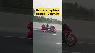 Delivery boy speed in Dubai 😱#shorts #subscribe #dubai #viral