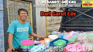 Wawancara pedagang goceng dari Garut di lokasi belanja Perabotan serba 5.000