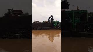 proses di muat tongkang batu bara fi jetty BMK#shorts #shortvideo #kapallaut