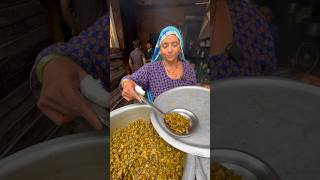 65 साल की उमर में खिला रही है सबसे अच्छा खाना😳😱❌ #shorts #food #trending #youtubeshorts