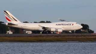 Air France Boeing 747 F-GITE takeoff at Boston Logan Airport 09.09.13