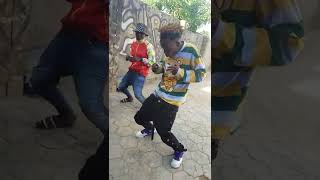 New dance by y celeb