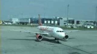 EasyJet Plane in Prague Airport aberystwyth-online.co.uk