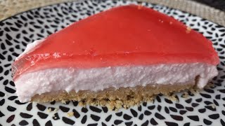 TARTA PETIT SUISSE de FRESA. Te va a encantar, cremosa y con sabor a fresa inigualable.