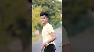 Road pose 😱#shorts #short #shortvideo #shortsvideo #viral #viralvideo #viralshorts #video #trending