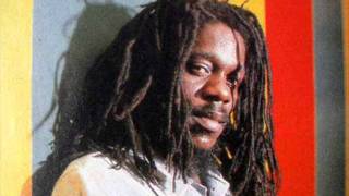 Dennis Brown - i Believe (Rope In Riddim)