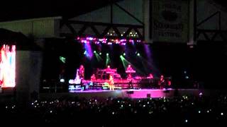 Reba McEntire - "Fancy" - LIVE at the Strawberry Festival