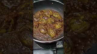 काळ्या मसाल्यातली वांगी ..#shorts #viral #youtubeshorts #foodie #brinjal #trending